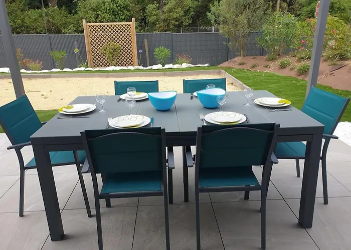 Palmeraie - Piscine Privee Et Boulodrome 别墅